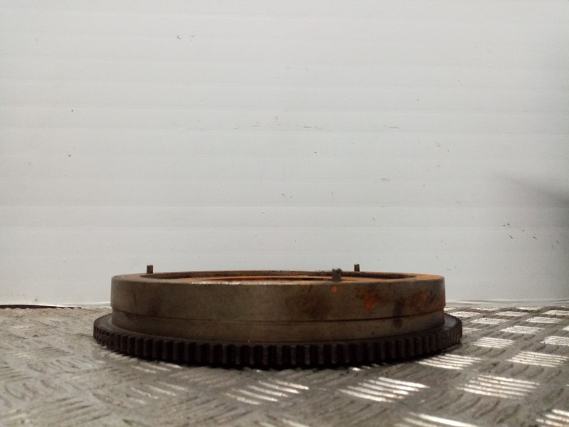 Recambio de volante motor para bmw serie 1 120d referencia OEM IAM  C0703093 