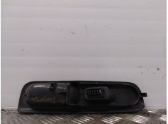 Recambio de mando elevalunas delantero derecho para renault twingo (co6)    |   0.93 - 0.07 | 1993 - 2007 referencia OEM IAM    2
