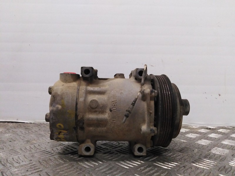 Recambio de compresor aire acondicionado para renault twingo (co6)    |   0.93 - 0.07 | 1993 - 2007 referencia OEM IAM 770086099