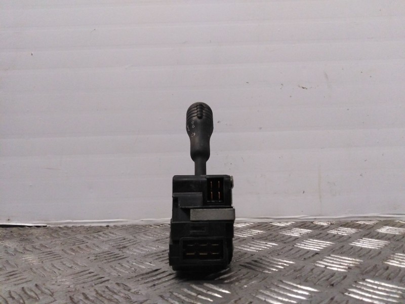 Recambio de mando luces para renault twingo (co6)    |   0.93 - 0.07 | 1993 - 2007 referencia OEM IAM 7700839681A 34351001 