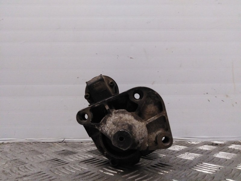 Recambio de motor arranque para renault megane i classic (la0)    |   0.96 - 0.01 | 1996 - 2001 referencia OEM IAM   