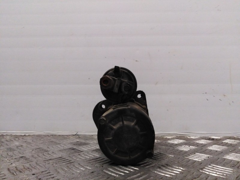Recambio de motor arranque para renault megane i classic (la0)    |   0.96 - 0.01 | 1996 - 2001 referencia OEM IAM   