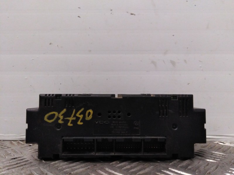 Recambio de mando climatizador para volkswagen passat variant (3b6) highline   |   10.00 - 12.05 | 2000 - 2005 | 131 cv / 96 kw 