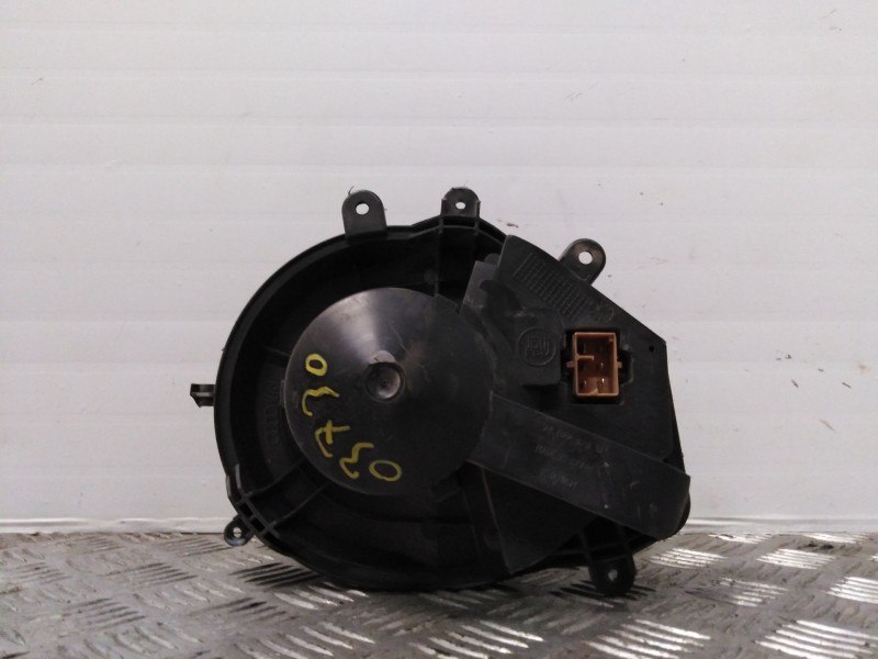 Recambio de ventilador calefaccion para volkswagen passat variant (3b6) highline   |   10.00 - 12.05 | 2000 - 2005 | 131 cv / 96