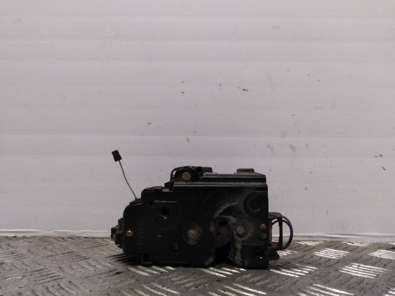 Recambio de cerradura puerta delantera derecha para volkswagen passat variant (3b6) highline   |   10.00 - 12.05 | 2000 - 2005 |