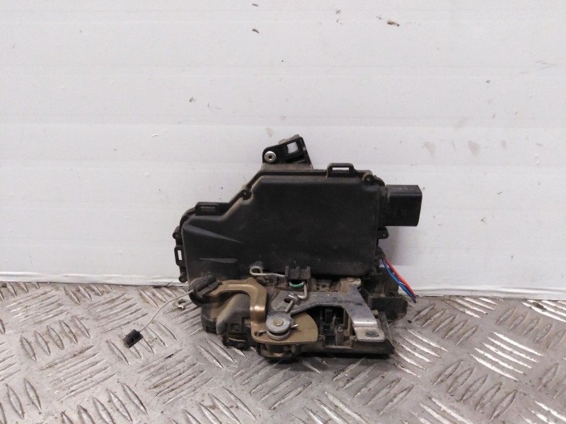 Recambio de cerradura puerta delantera derecha para volkswagen passat variant (3b6) highline   |   10.00 - 12.05 | 2000 - 2005 |