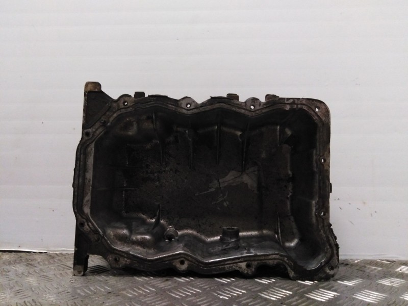 Recambio de carter para volvo s40 berlina 1.8i   |   10.98 - 12.00 | 1998 - 2000 | 125 cv / 92 kw referencia OEM IAM   