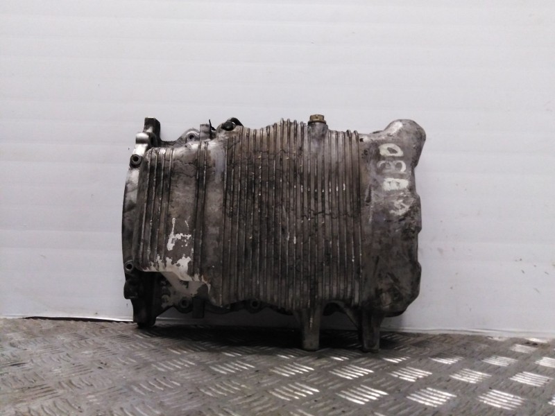 Recambio de carter para volvo s40 berlina 1.8i   |   10.98 - 12.00 | 1998 - 2000 | 125 cv / 92 kw referencia OEM IAM   