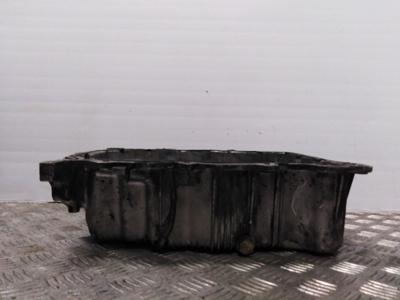 Recambio de carter para volvo s40 berlina 1.8i   |   10.98 - 12.00 | 1998 - 2000 | 125 cv / 92 kw referencia OEM IAM   