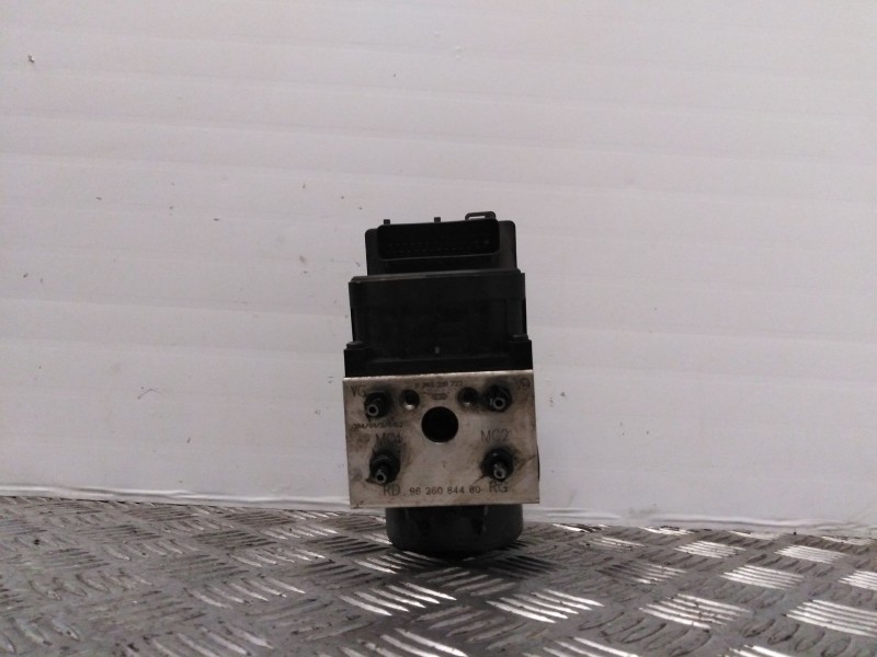 Recambio de abs para citroen xsara berlina 2.0 hdi   |   0.97 - ... | 1997 | 109 cv / 80 kw referencia OEM IAM 9636084480 963608