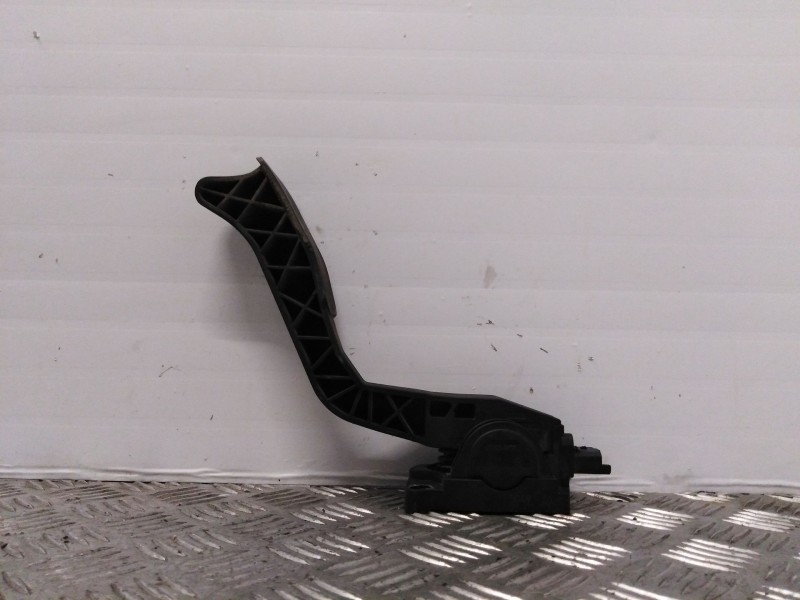 Recambio de potenciometro pedal para citroen xsara berlina 2.0 hdi   |   0.97 - ... | 1997 | 109 cv / 80 kw referencia OEM IAM 9