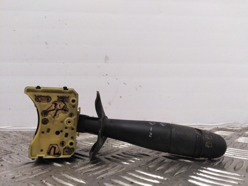 Recambio de mando limpia para renault megane i berlina hatchback (ba0) 1.4   |   0.95 - 0.99 | 1995 - 1999 | 75 cv / 55 kw refer