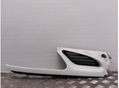 Recambio de rejilla delantera derecha para renault megane i berlina hatchback (ba0) 1.4   |   0.95 - 0.99 | 1995 - 1999 | 75 cv 