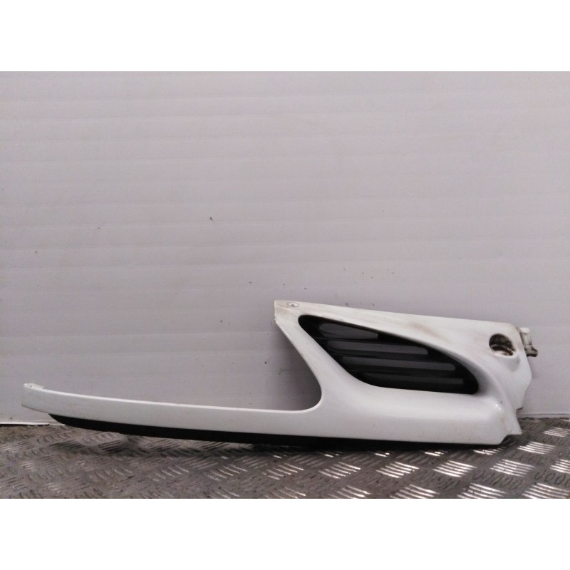 Recambio de rejilla delantera derecha para renault megane i berlina hatchback (ba0) 1.4   |   0.95 - 0.99 | 1995 - 1999 | 75 cv 