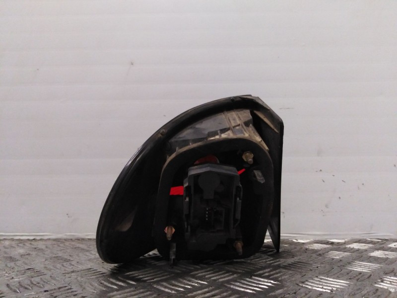 Recambio de piloto trasero derecho para renault megane i berlina hatchback (ba0) 1.6   |   0.95 - ... | 1995 | 90 cv / 66 kw ref