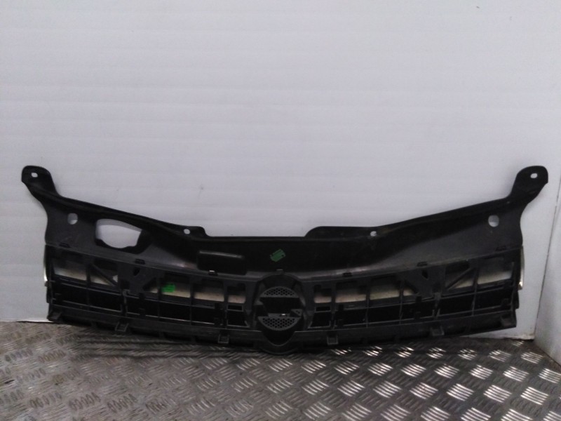 Recambio de rejilla delantera para opel astra h ber.    |   0.06 - ... | 2006 referencia OEM IAM 13108463 13135487 13149465