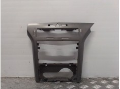 Recambio de mascara central de salpicadero para opel astra h ber.    |   0.06 - ... | 2006 referencia OEM IAM 331985437  