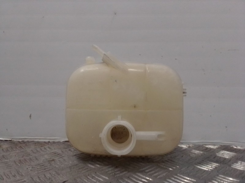 Recambio de deposito expansion para opel astra h berlina enjoy   |   01.04 - 12.07 | 2004 - 2007 | 105 cv / 77 kw referencia OEM