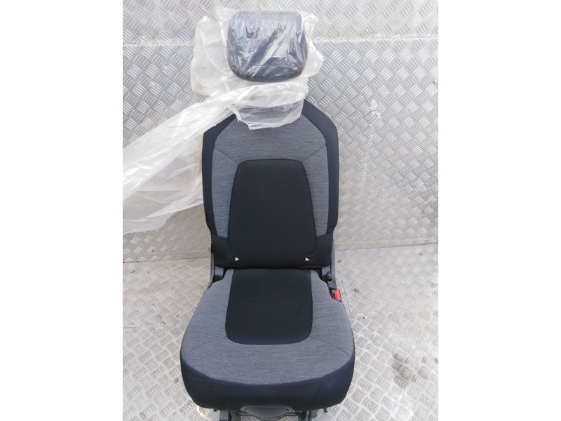 Recambio de asientos tercera fila para citroen c4 grand picasso    |   0.06 - ... | 2006 referencia OEM IAM   