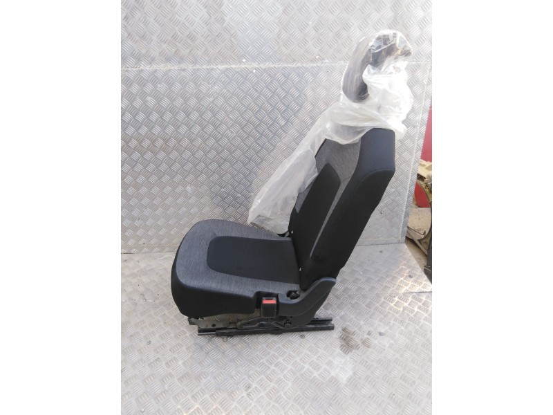 Recambio de asientos tercera fila para citroen c4 grand picasso    |   0.06 - ... | 2006 referencia OEM IAM   