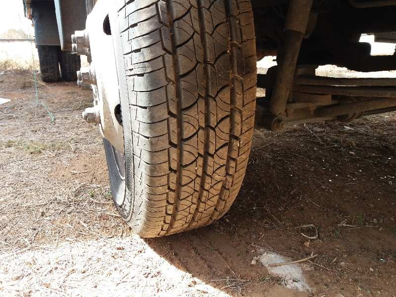 nissan eco - t 100.56/78 kw/e2 3.0 diesel   |   0.96 - ... | 1996 | 106 cv / 78 kw del año 1996