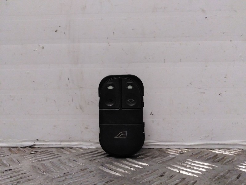 Recambio de mando elevalunas delantero izquierdo para ford mondeo berlina (gd)    |   0.97 - 0.01 | 1997 - 2001 referencia OEM I Recambio de mando elevalunas delantero izquierdo para ford mondeo berlina (gd)    |   0.97 - 0.01 | 1997 - 2001 referencia OEM I
