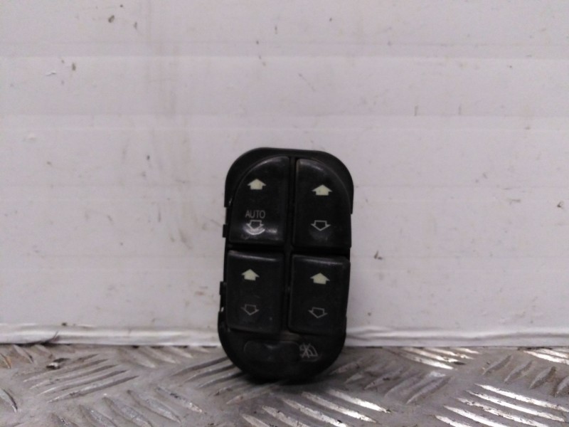 Recambio de mando elevalunas delantero izquierdo para ford mondeo berlina (gd)    |   0.97 - 0.01 | 1997 - 2001 referencia OEM I
