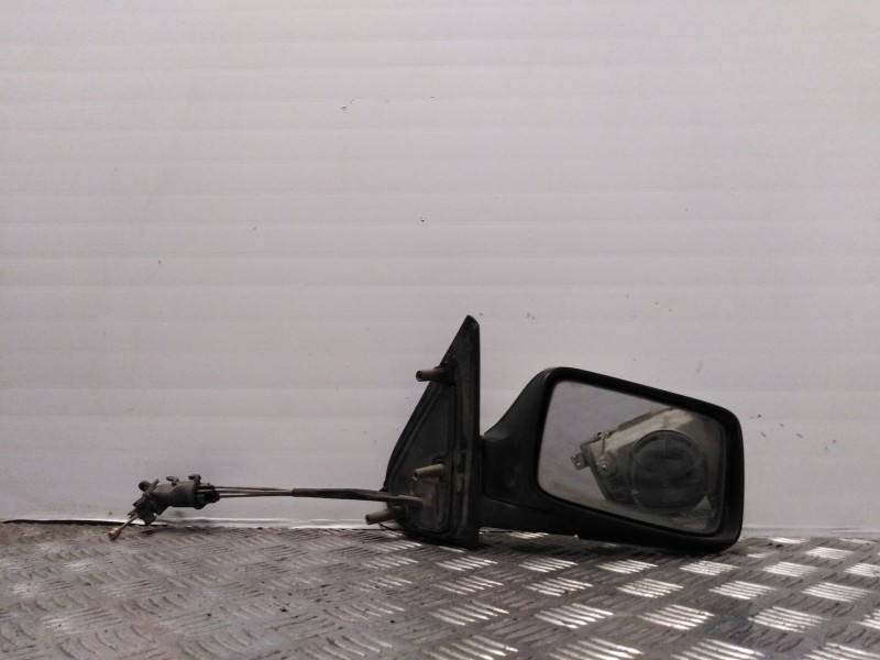 Recambio de retrovisor derecho manual para volkswagen vento (1h2) referencia OEM IAM 055010R  