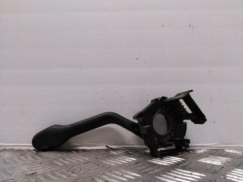 Recambio de mando limpia para volkswagen vento (1h2) referencia OEM IAM 1H6953503AA   Recambio de mando limpia para volkswagen vento (1h2) referencia OEM IAM 1H6953503AA