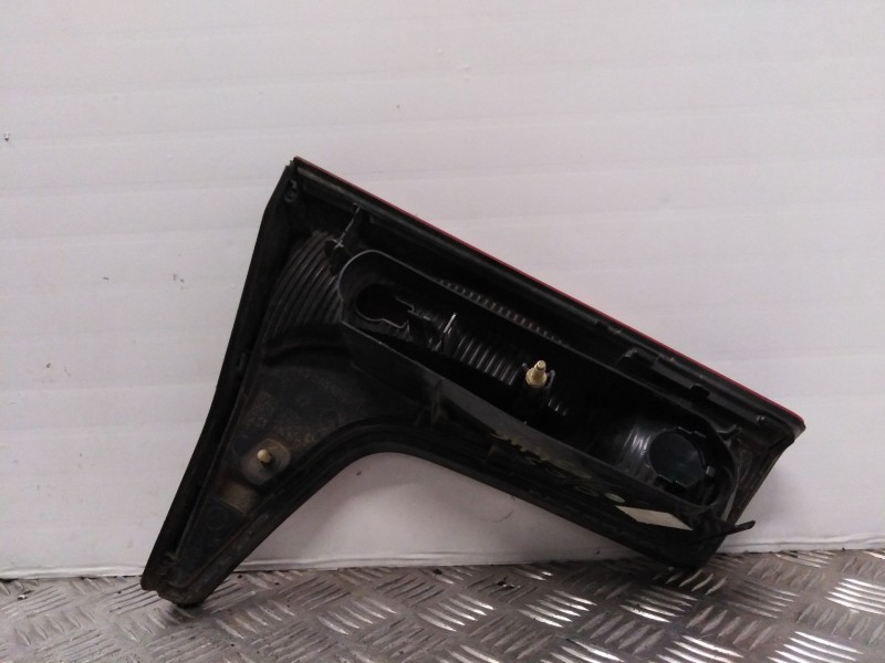 Recambio de piloto trasero derecho interior para citroen c5 berlina collection referencia OEM IAM 89034081X31 89034075 