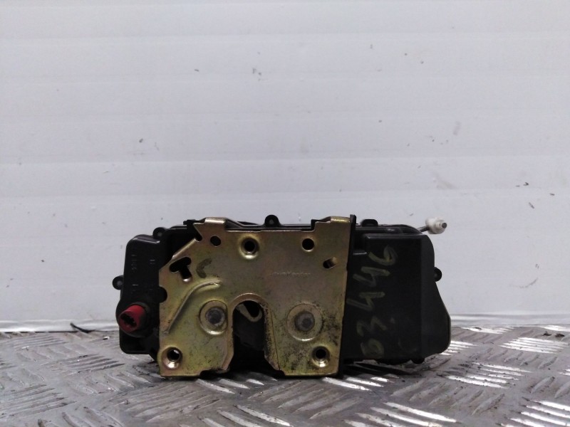 Recambio de cerradura puerta trasera izquierda para citroen c5 berlina collection referencia OEM IAM 913784  