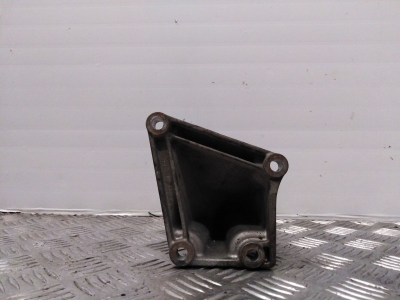 Recambio de soporte motor para bmw serie 3 berlina (e46) 316i referencia OEM IAM 22111094652  