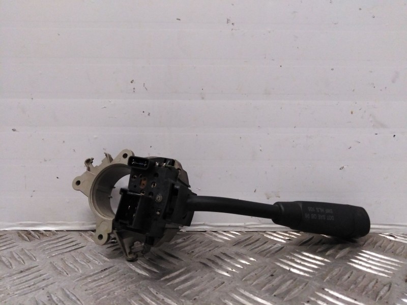 Recambio de mando limpia para mercedes clase e (w210) berlina referencia OEM IAM 2085450010 HLS202755 