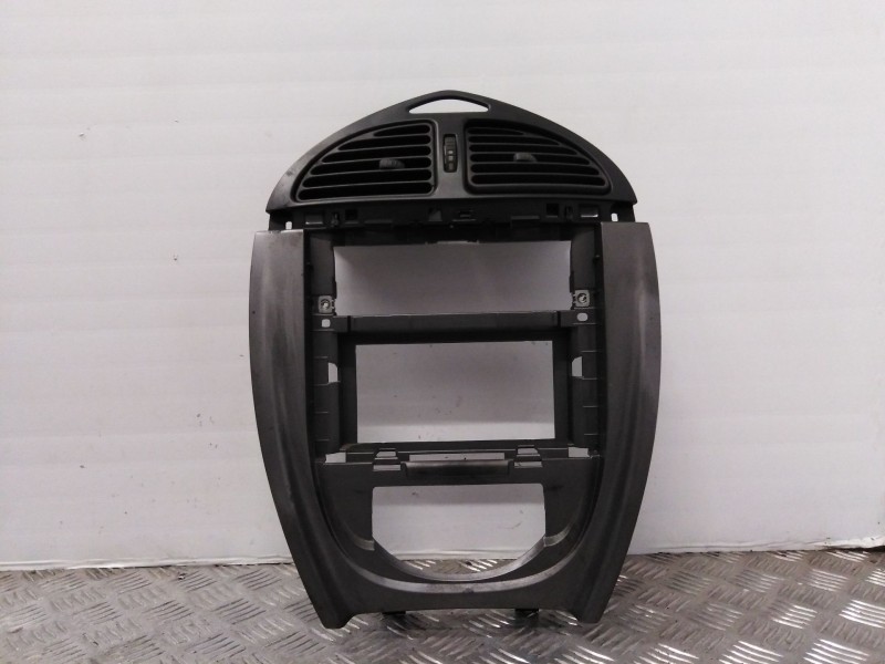 Recambio de mascara central de salpicadero para citroen c5 berlina collection referencia OEM IAM 9650443077  