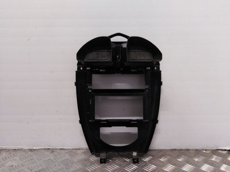 Recambio de mascara central de salpicadero para citroen c5 berlina collection referencia OEM IAM 9650443077  