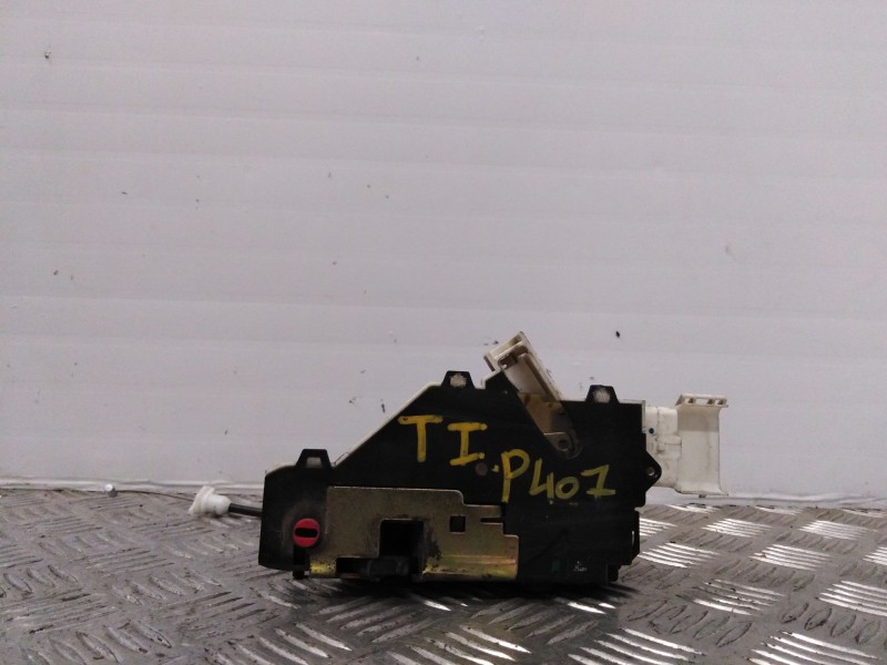 Recambio de cerradura puerta trasera izquierda para peugeot 407 referencia OEM IAM   