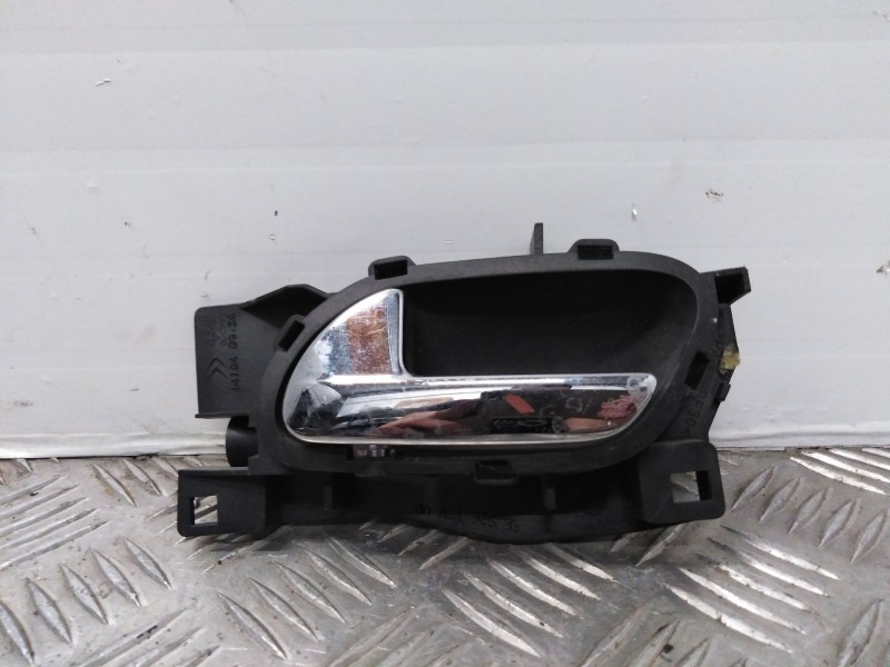 Recambio de maneta interior delantera izquierda para peugeot 407 referencia OEM IAM   