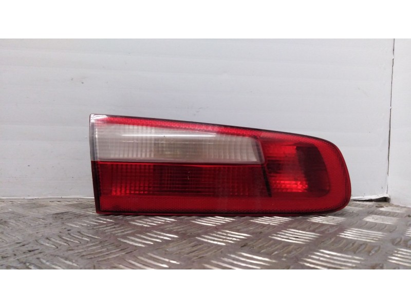 Recambio de faro antiniebla trasero izquierdo para renault laguna ii (bg0) privilege referencia OEM IAM   