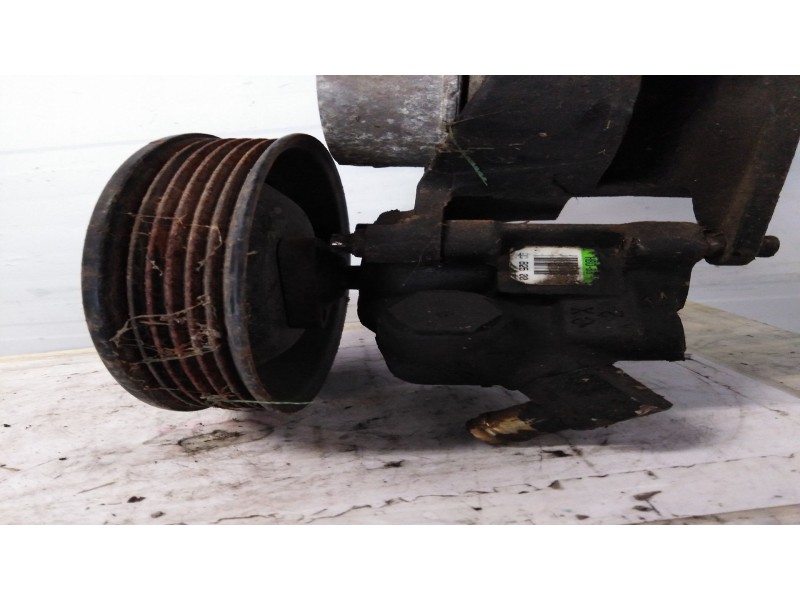 Recambio de bomba servodireccion para ford transit, combi 1995 euroline  2.5 referencia OEM IAM   
