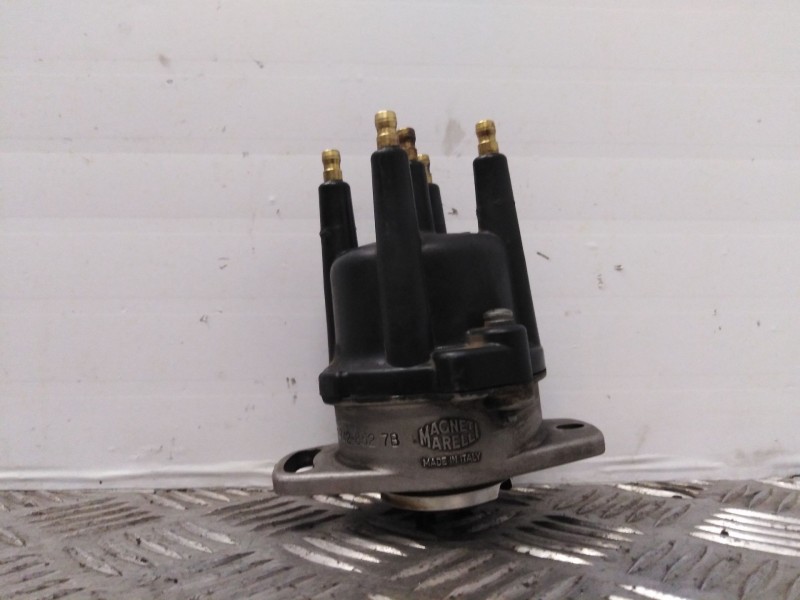 Recambio de delco para renault megane i berlina hatchback (ba0) 1.4 referencia OEM IAM 7700742852  