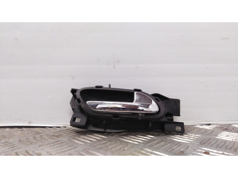 Recambio de maneta interior delantera derecha para peugeot 407 st confort referencia OEM IAM   