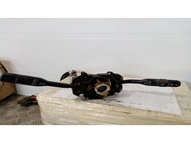 Recambio de mando luces para mitsubishi galloper (hyundai) 2.5 turbodiesel referencia OEM IAM   