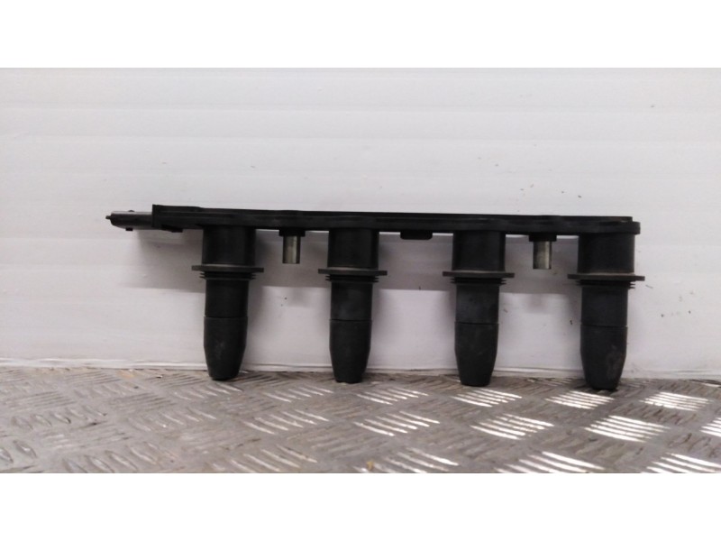 Recambio de bobina encendido para opel astra h berlina enjoy referencia OEM IAM 95517924 10458316 CE20009