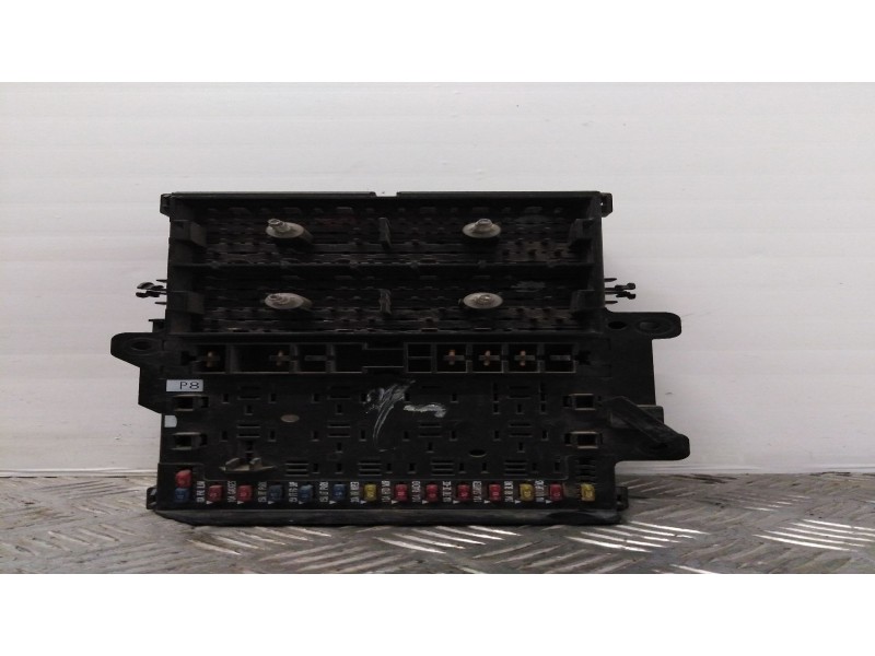 Recambio de caja reles / fusibles para chrysler voyager (gs) 2.5 td referencia OEM IAM P04707996AE TAQJ044820399 