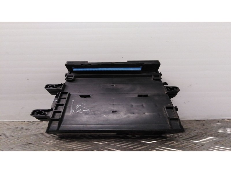 Recambio de caja reles / fusibles para chrysler voyager (gs) 2.5 td referencia OEM IAM P04707996AE TAQJ044820399 