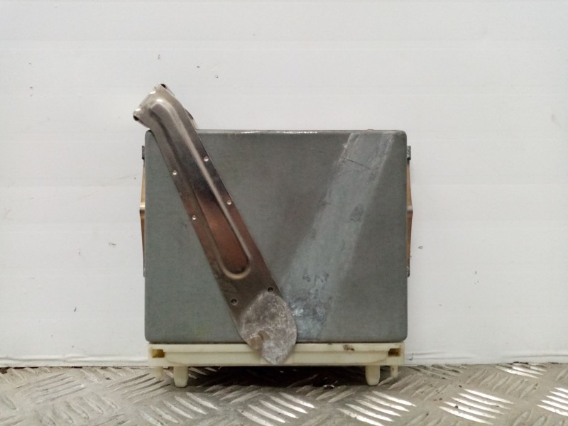 Recambio de centralita motor uce para volvo s70 berlina referencia OEM IAM 17391175 0281001592 P01270297