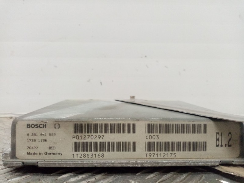 Recambio de centralita motor uce para volvo s70 berlina referencia OEM IAM 17391175 0281001592 P01270297