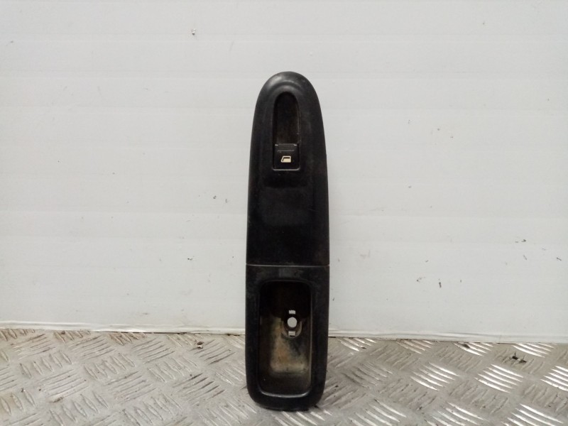 Recambio de mando elevalunas delantero derecho para peugeot 406 berlina (s1/s2) referencia OEM IAM   