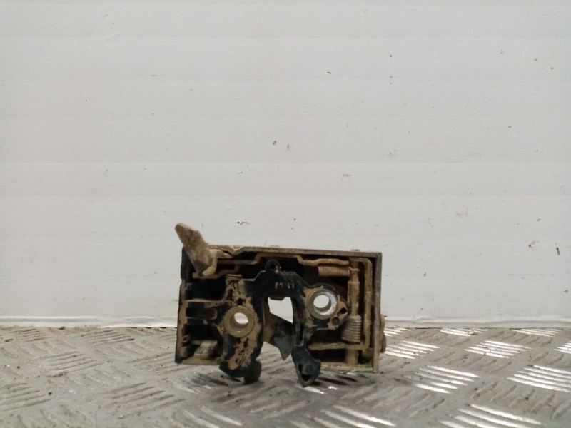 Recambio de cerradura puerta trasera izquierda para seat toledo (1l) referencia OEM IAM 1L0839015  