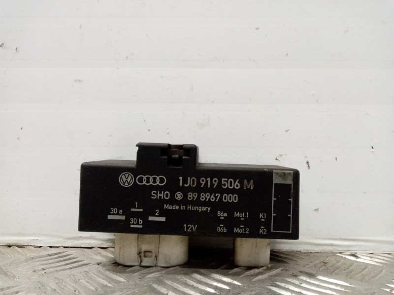 Recambio de caja precalentamiento para seat ibiza (6l1) 1.4 16v referencia OEM IAM 1J0919506M 898967000 